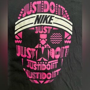 Nike Black Tee Hot Pink Skull Headband Just Do It Women’s Small GUC